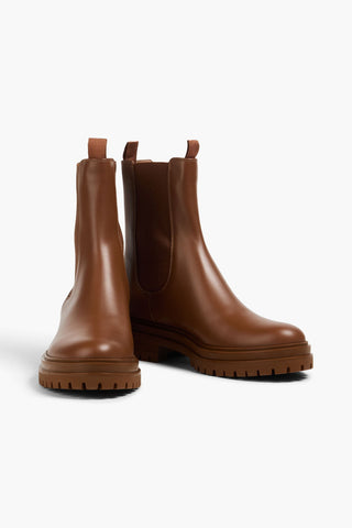 GIANVITO ROSSI CHESTER LEATHER CHELSEA BOOTS - Size 38.5