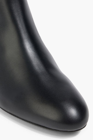 STUART WEITZMAN YULIANA 60 LEATHER CHELSEA BOOTS - Size 10.5