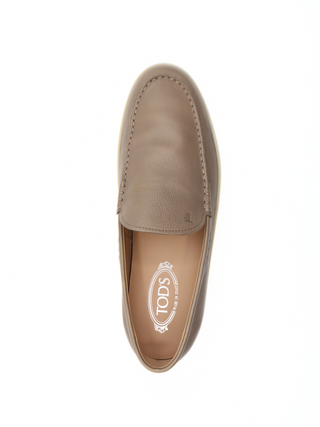 Tods Beige Grained Leather Moccasin Slip-On Shoes