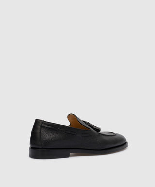 Brunello Cucinelli Grain Leather Tassel Loafers in Black