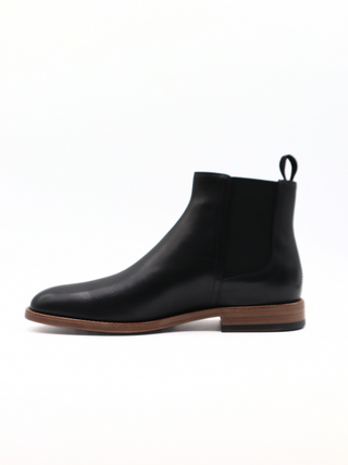 Tods Black Leather Chelsea Boots with Wooden Sole