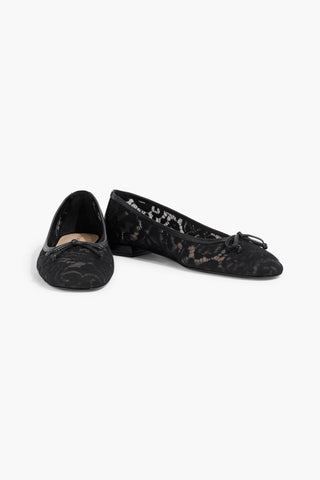 STUART WEITZMAN ARABELLA LACE BALLET FLATS - Size 7.5