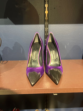 Tom Ford Velvet Pointed-Toe Pumps with Contrast Cap-Toe