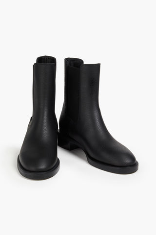 STUART WEITZMAN LENORA PEBBLED-LEATHER CHELSEA BOOTS - Size 9.5