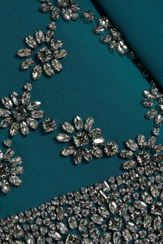BADGLEY MISCHKA CRYSTAL-EMBELLISHED CREPE GOWN - Size 6