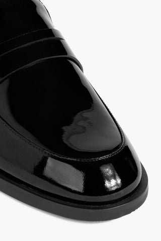 STUART WEITZMAN EMI PATENT-LEATHER LOAFERS - Size 9