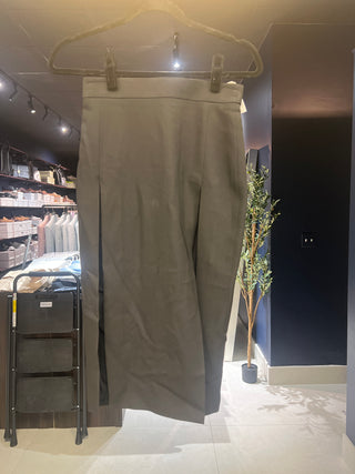 Tom Ford Stretch-Crepe Midi Skirt with Rear Vent