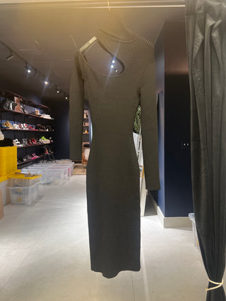 Tom Ford Tom Ford Ribbed Knit Cutout Shoulder Turtleneck Midi Dress