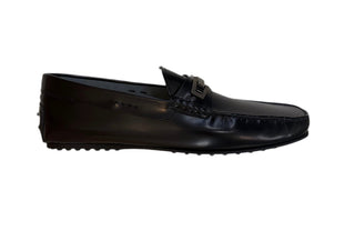 Tods Smooth Leather Buckle Gommino Driving Loafers in Black