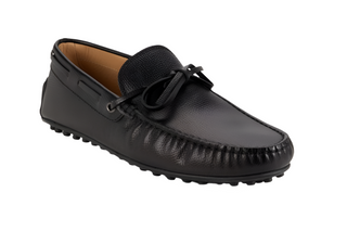 Tods Pebbled Leather Laccetto Driver Shoes