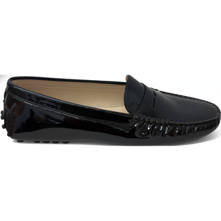 Tods Smooth Leather Loafers in Black